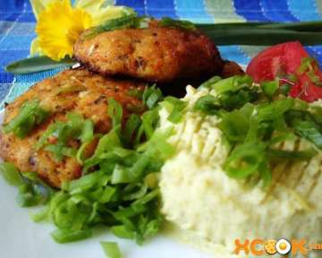 Вкусные рыбные котлетки с картофельным пюре — рецепт приготовления
