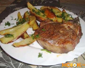 Пошаговый рецепт с фото, как приготовить вкусный бифштекс из свинины на сковороде и в духовке