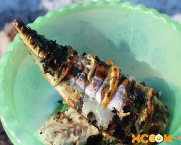 Вкусный шашлык из рыбы скумбрии на мангале – как замариновать и приготовить в фольге с лимоном, простой пошаговый фото рецепт