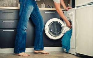 Можно ли и как стирать вещи (куртки, одеяла, подушки) с наполнителем из холлофайбера в стиральной машине и вручную?