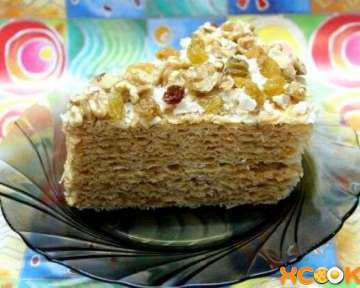 Пошаговый рецепт приготовления торта из вафельных коржей с вареной сгущенкой в домашних условиях с фото