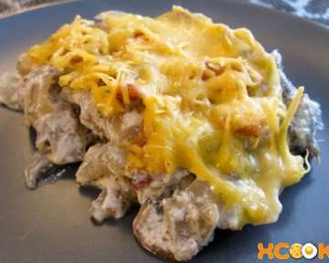 Простой рецепт с пошаговыми фото того, как приготовить жульен с грибами шампиньонами и сыром моцарелла в мультиварке