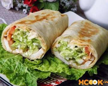 Простая классическая шаверма с соусом – рецепт приготовления с пошаговыми фото в домашних условиях