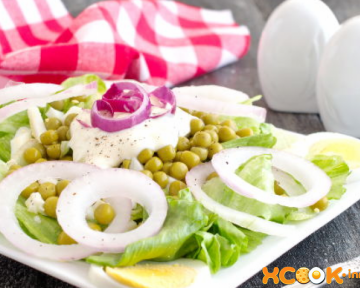 Простой салат с консервированным горошком и вареным яйцом – вкусный рецепт приготовления с пошаговыми фото