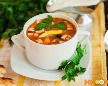 Рецепт, как приготовить мясную сборную солянку из свинины