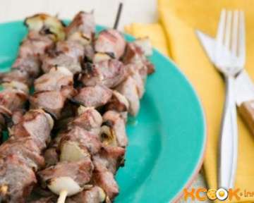 Шашлык из свинины в вине — как правильно его приготовить?