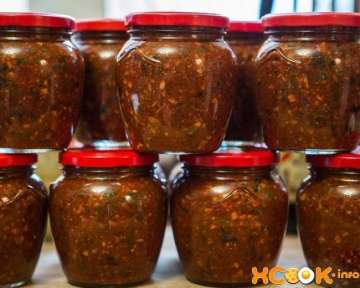 Рецепт приготовления с пошаговыми фото настоящей жгучей кавказской аджики на зиму в домашних условиях