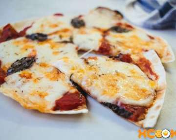 Пицца из тонкого лаваша на сковороде – пошаговый рецепт с фото, как приготовить в домашних условиях