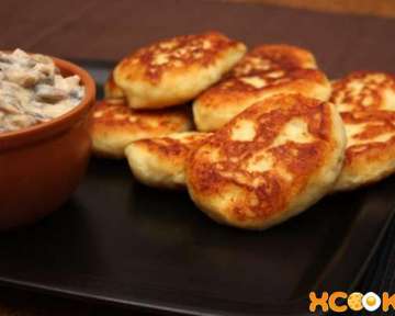 Как сделать вкусные картофельные котлетки?