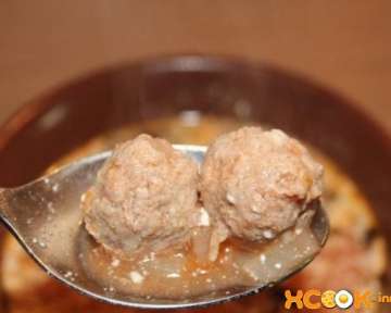 Итальянский томатный суп с фрикадельками из свинины – пошаговый фото рецепт приготовления с базиликом в домашних условиях