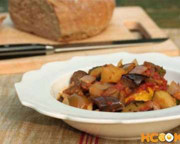 Фото рецепт приготовления овощного рагу с баклажанами и кабачками