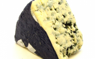 Особенности сыра Данаблю с плесенью, его вкусовые характеристики и применение этого датского продукта в кулинарии