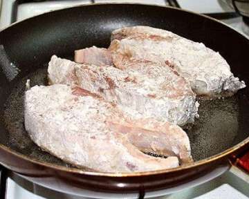 Способы приготовления жареного сазана на сковороде