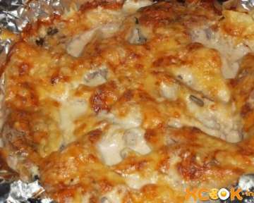 Вкусный карп запеченный в сметане – рецепт с пошаговыми фото, как приготовить с картошкой под сыром в духовке