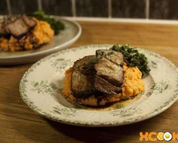 Антрекот из свинины на сковороде – пошаговый рецепт с фото, как приготовить в домашних условиях