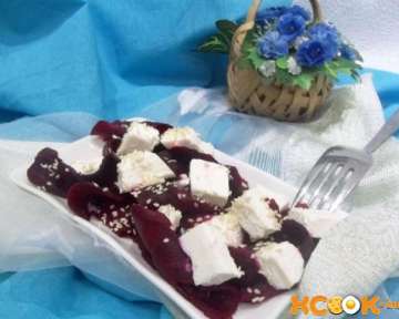 Полезный салат из запеченной свеклы – пошаговый рецепт с фото, как приготовить с сыром фета в домашних условиях