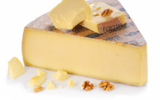 Описание качества сыра Грюйер с фото, его полезные свойства, а также применение швейцарского продукта в рецептах блюд
