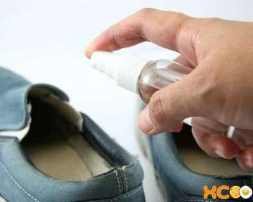 Как продезинфицировать обувь от грибка?