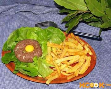 Французский тартар (татарский бифштекс) из конины – фото рецепт блюда французской кухни