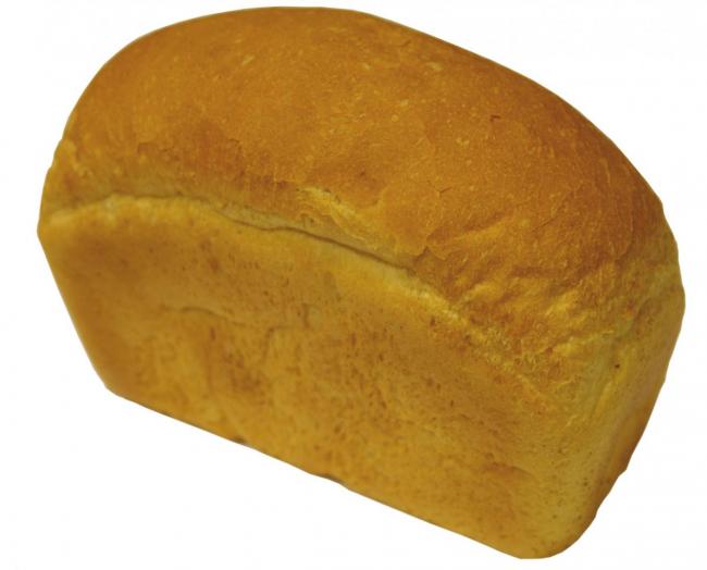 буханка белого пшеничного хлеба