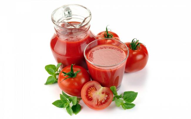 томаты и сок из помидоров