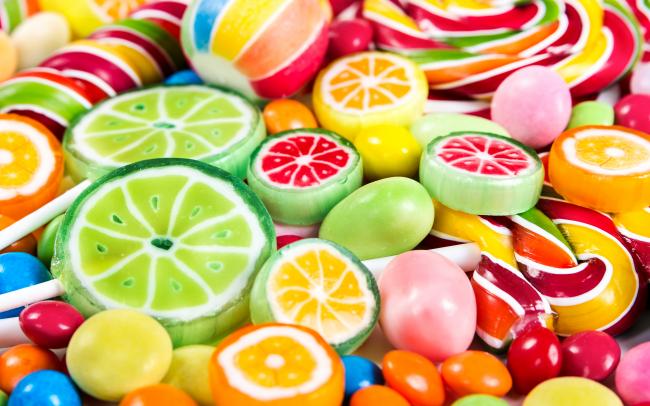 разноцветные конфеты леденцы