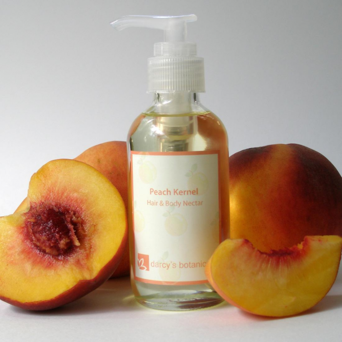 персиковое масло и персики