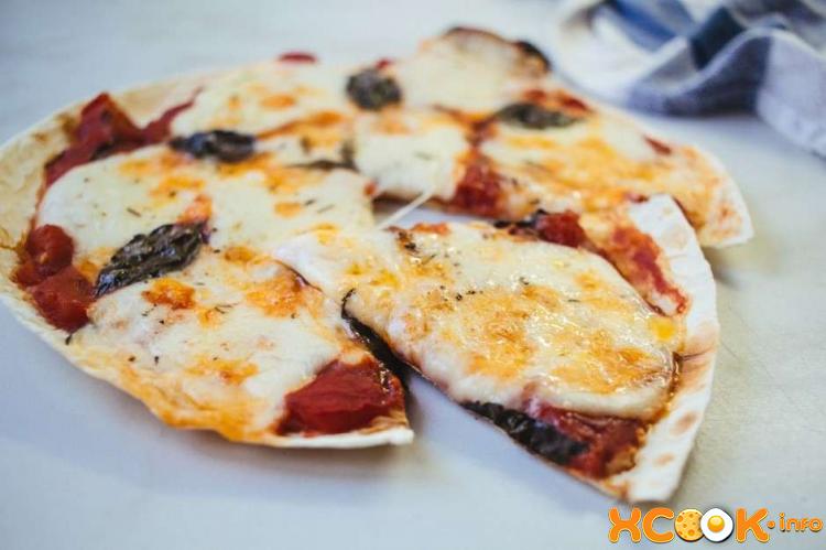 Пицца из лаваша – рецепт с фото, как приготовить на сковороде