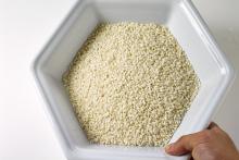 круглый рис арборио в миске